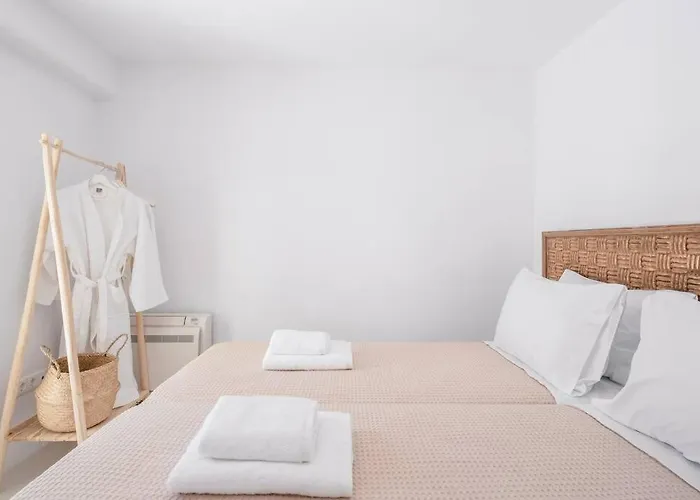 Vila Aegean Blue By Llb - In 500m. *